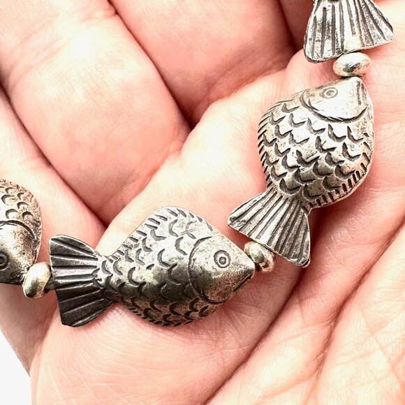 Vintage Sterling Silver Womens Bracelet 7 Inch Fish Design - Picture 2 of 4